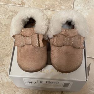 Freshly picked bow Shearling Mocc